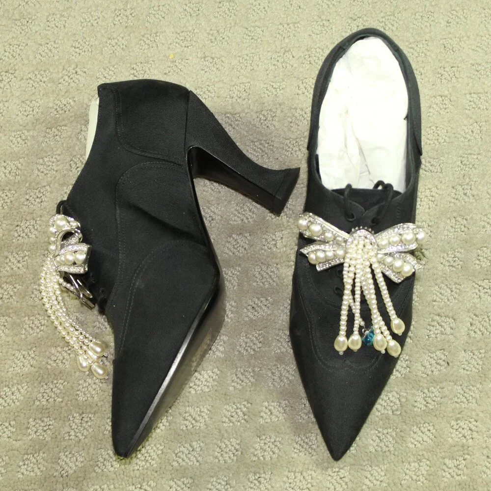CHANEL NEW Pre-Fall 18A BLACK CC PEARL JEWELED BOW BOOTIES SHOES EU 37.5C / 6.5